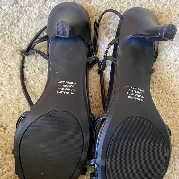 Black Sandals - Picture 3 of 3